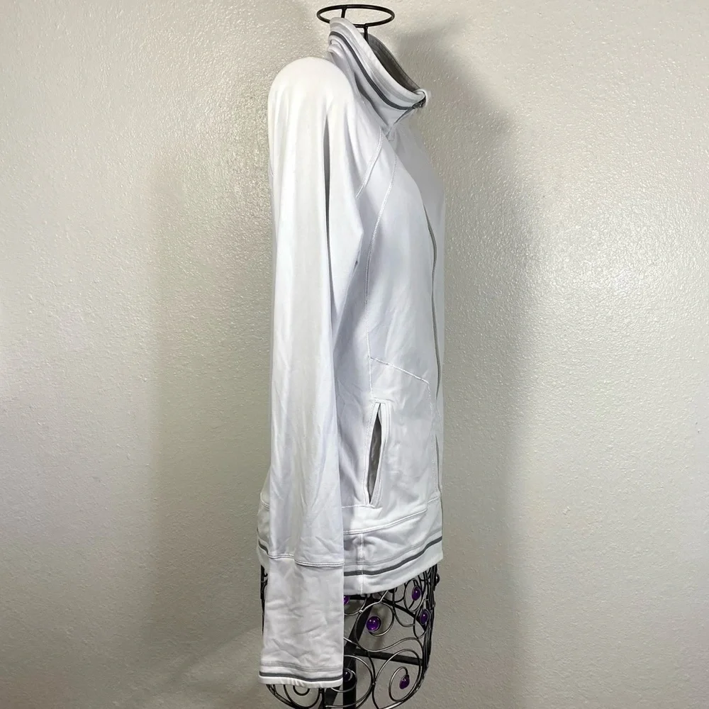 ALO off white athletic zip up jacket size S